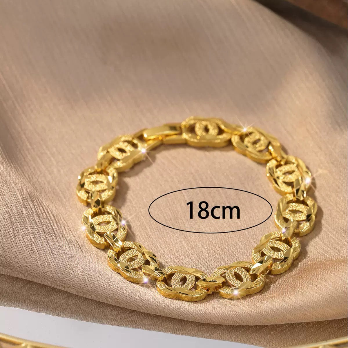 Royal Links Bracelet
